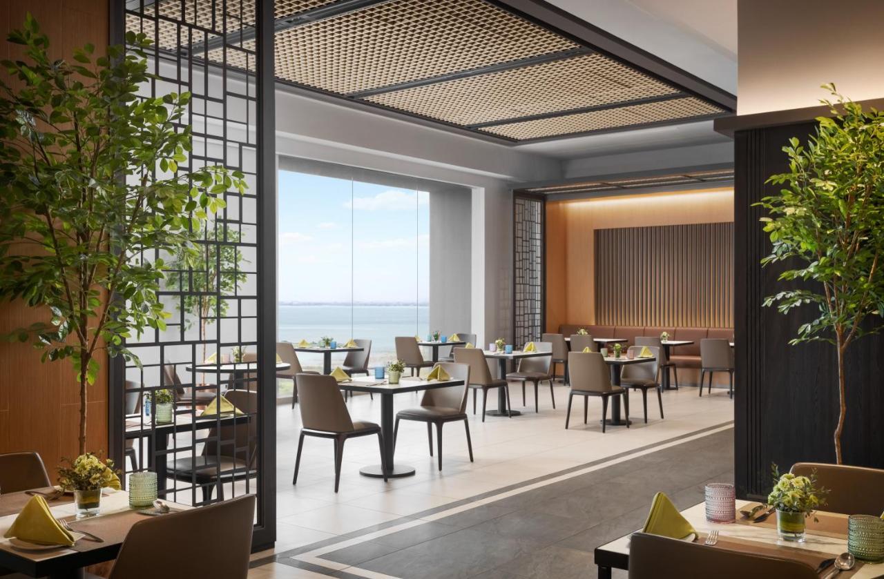 G Hotel Gurney George Town Exterior photo The restaurant