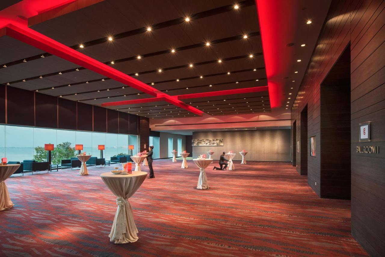G Hotel Gurney George Town Exterior photo The lobby of the National Museum of Singapore