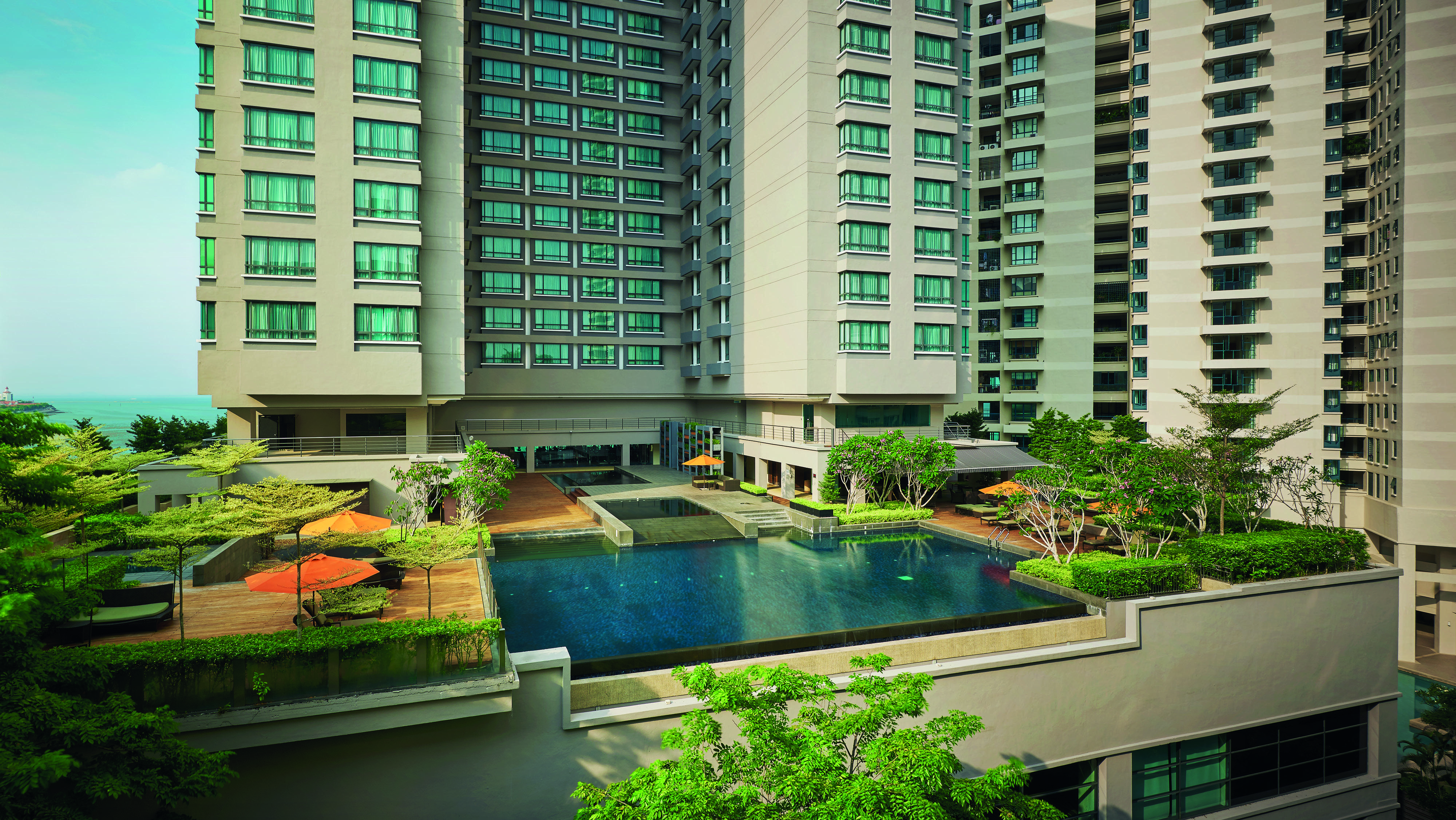 G Hotel Gurney George Town Exterior photo The swimming pool at The Residence